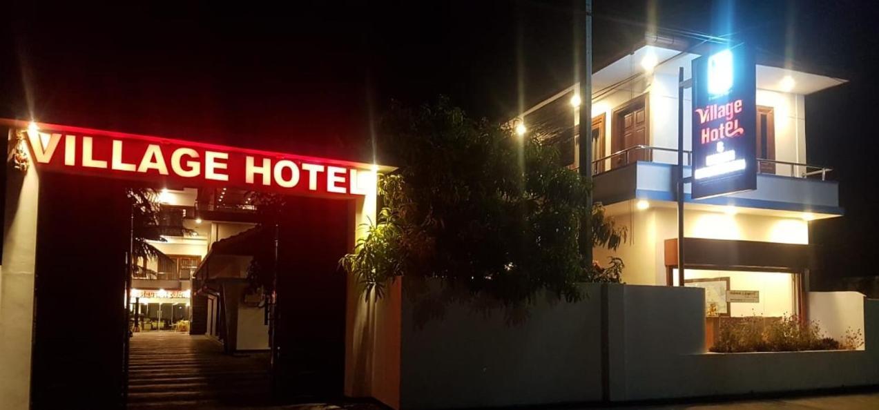 Village Hotel Northern Point Point Pedro 외부 사진