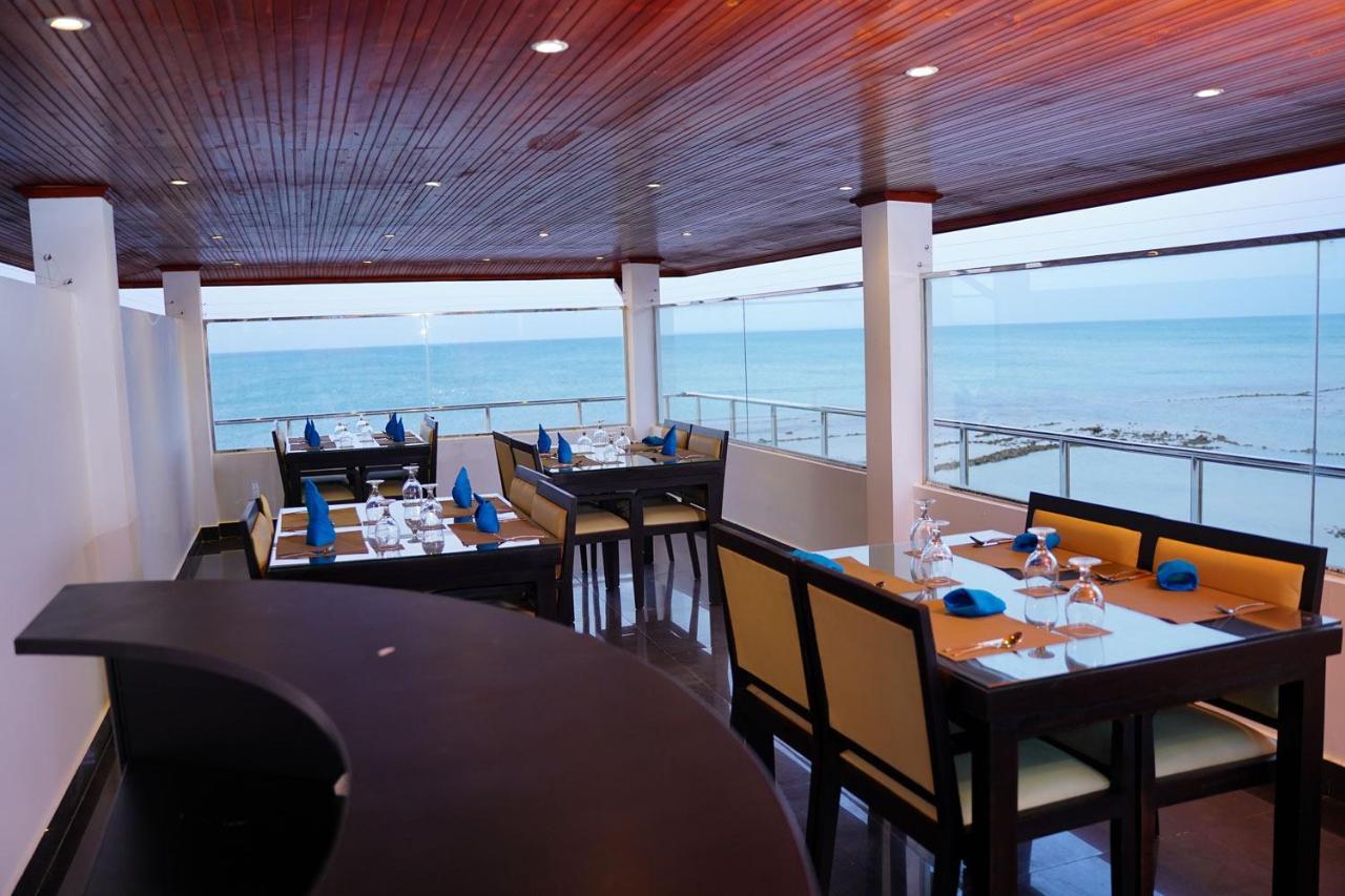 Village Hotel Northern Point Point Pedro 외부 사진