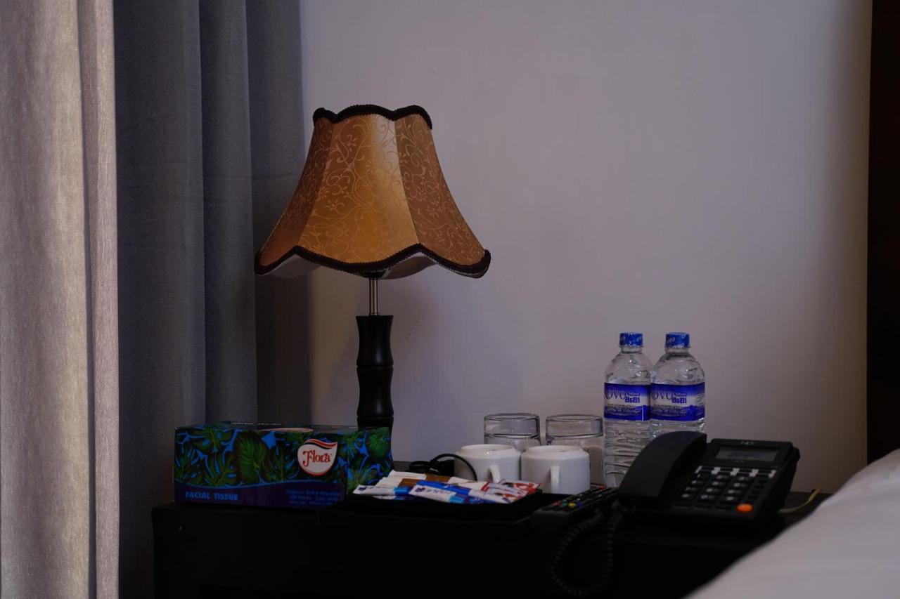 Village Hotel Northern Point Point Pedro 외부 사진