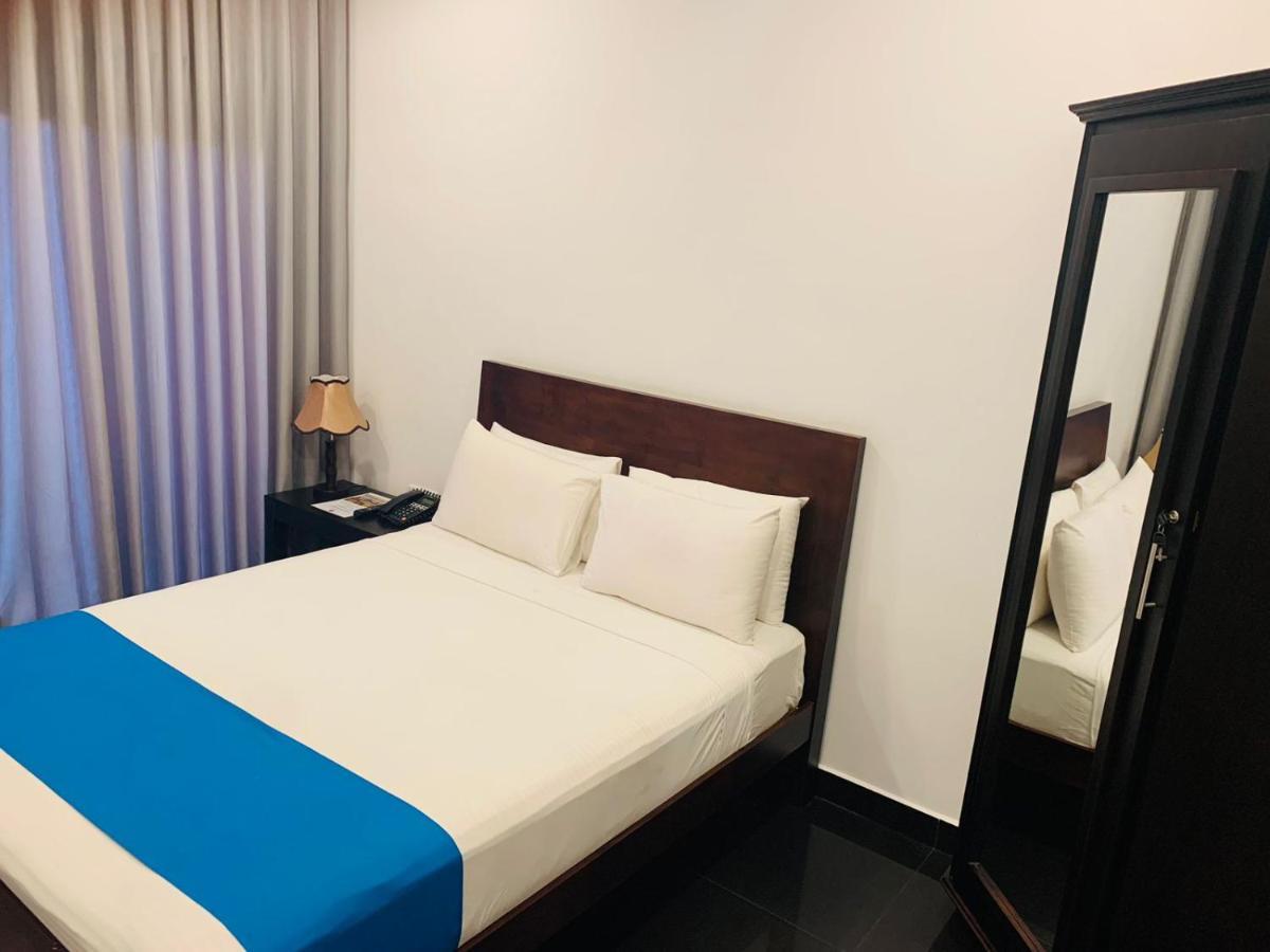 Village Hotel Northern Point Point Pedro 외부 사진